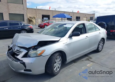2008 Toyota Camry Hybrid z USA, uszkodzony, nr VIN JTNBB46K683048269